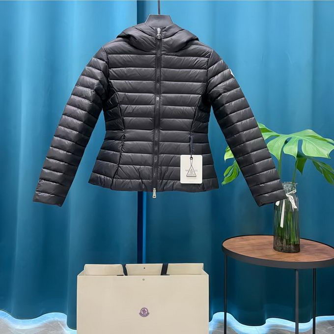 Moncler Down Jacket Wmns ID:20251123-173